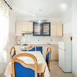Ivomar Apartment *